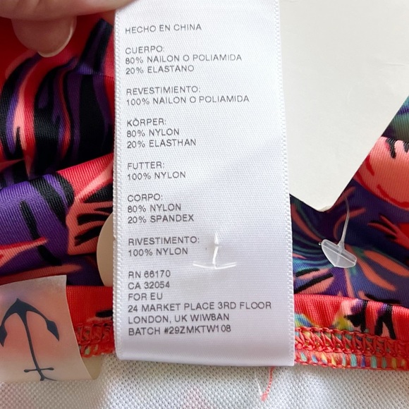 Urban Outfitters • Lands End High Rise Floral Bikini Bottom in Red NWT • S/M - Picture 5 of 5